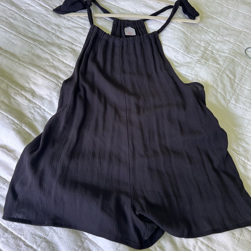 Xhilaration Black Ribbed Tie Front Tank Top
